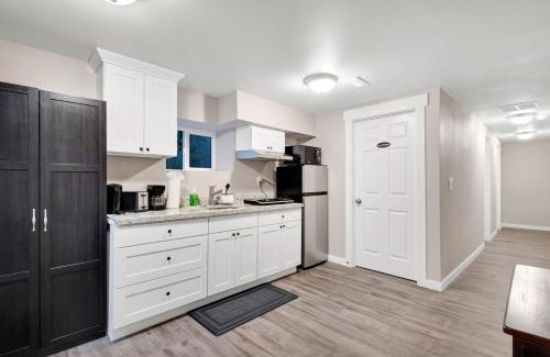 Atlantic House | Judkins Entire Lower Floor - Close to Downtown