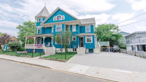 Cape May House | Judson Bennett House