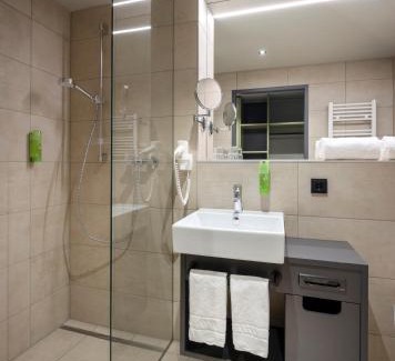 Innerlaterns Hotel | JUFA Hotel Laterns - Klangholzhus