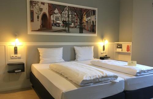 Annweiler am Trifels Hotel | Jugendstilhotel Trifels