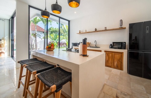 Babakan Villa | JULIA