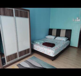 Masjid Tanah Apartment | Juliana Homestay - 1st Floor Shoplot