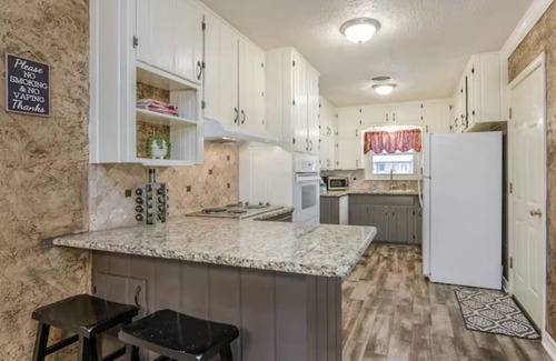Amarillo House | Julie's Cottage