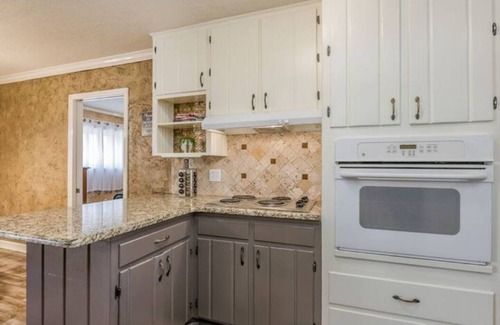 Amarillo House | Julie's Cottage