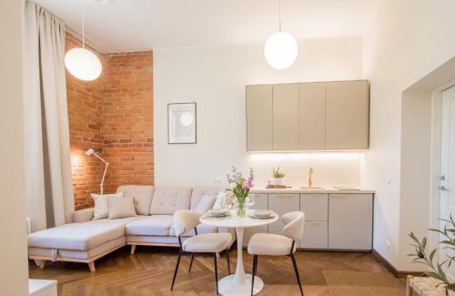 Old Town Apartment | Julius Apartment