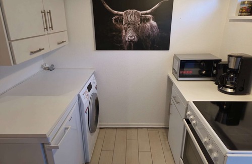 Neumuenster House | Juliusstraße 10a W1 - 2 bedrooms