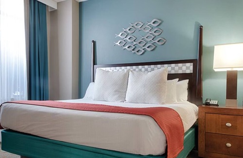 Oxon Hill Resort | July 4th in Washington DC! Fully equipped luxury Condo in an amazing Resort!