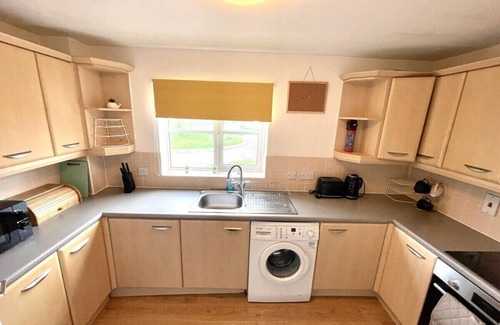 Bradley Stoke Apartment | July Disc - Long Stay - Contractors