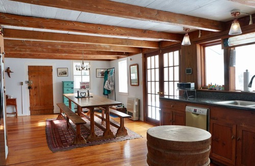 Town of Olive House | JULY RENTAL - MAGICAL PRIVATE SWIMMING QUARRY!