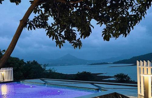 Kadadhe Ski Chalet | Jumbo Sapphire Luxe,2BHK Chalet with Private Pool & Jacuzzi