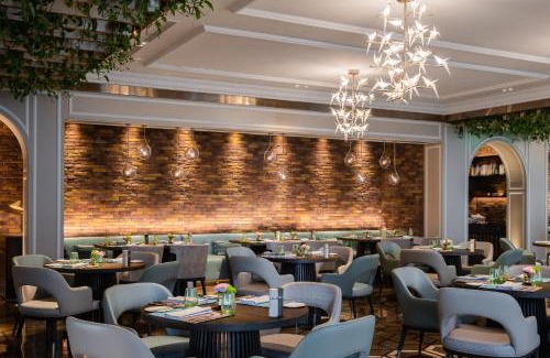 Zhujiang New Town Apartment | Jumeirah Living Guangzhou-Complimentary Shuttle Bus to Canton Fair Complex