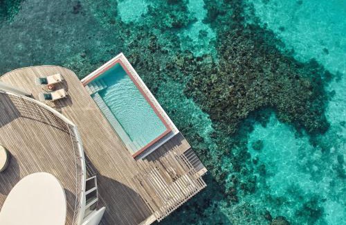 Kanifinolhu Island Resort | Jumeirah Olhahali Island Maldives
