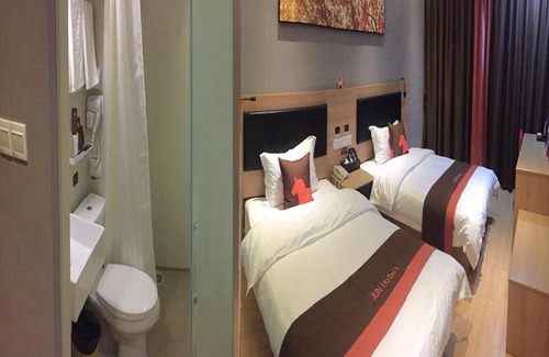 Decheng District Hotel | JUN Hotels Dezhou Decheng District Xinhu Park Pedestrian Street