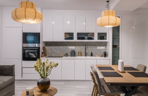 Neapoli Apartment | Jun - Next Level Hillside