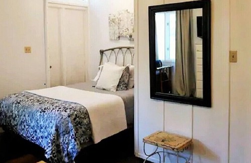 June Lake Apartment | June Lake Chalet nestled in the June Lake Village