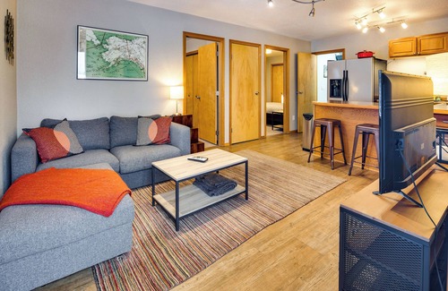 Mendenhall Valley Apartment | Juneau Apartment - Minutes to Mendenhall Glacier