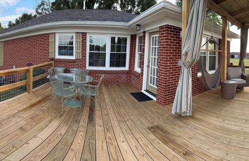 Albany House | June’s Place