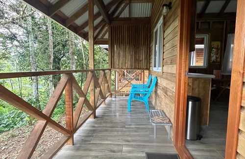 Bocas del Toro House | Jungle Bungalow at Bluff Beach, Bocas del Toro