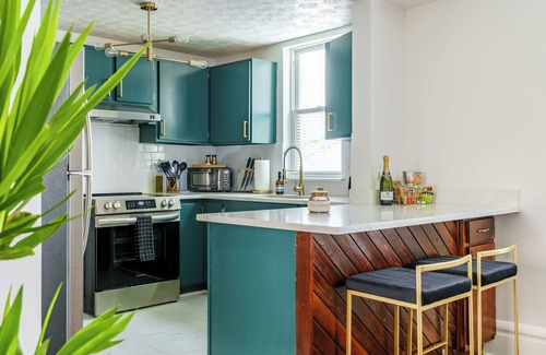 Short North Resort | Jungle Casa Gem Masterhouse