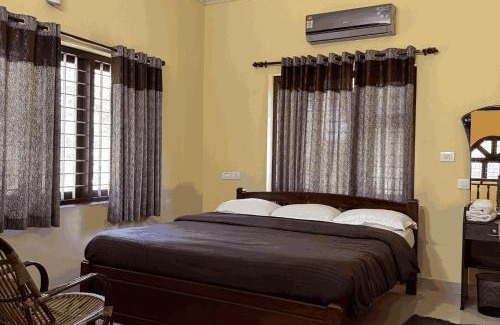Kaimane Bed & Breakfast | Jungle Castle