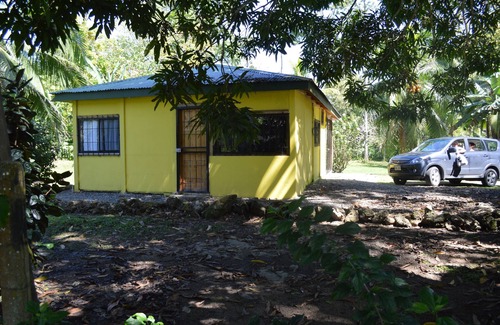 Cahuita House | Jungle charm minutes from the Caribbean