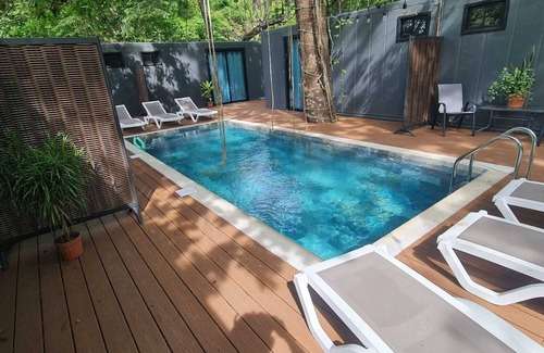 Paquera Apartment | Jungle container 1; Bioluminescence & Isla Tortuga, Salt Pool, Beach