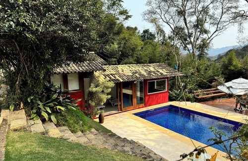 Nogueira House | Jungle Fever: Charming House in Itaipava.