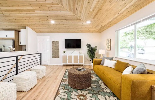 Littleton House | Jungle Hideaway Haven Near Denver & DT Littleton
