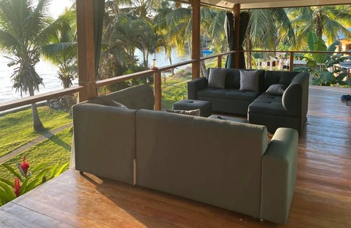 Isla Solarte House | Jungle House Isla Solarte Bocas del Toro
