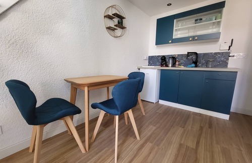 La Gare Apartment | Jungle T2 Neuf Clim Netflix Cosy Centre Ville Gare
