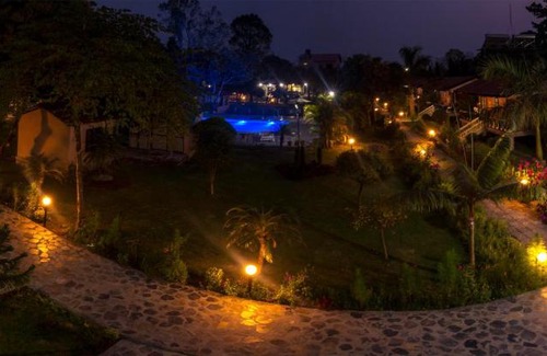 Sauraha Resort | Jungle World Resort