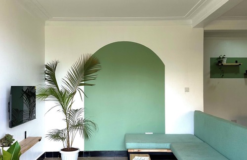 Kampala House | JungleB - 2 Bed 2 Bath 5 mins to Makerere Uni