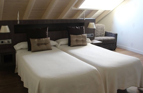 Ponferrada Apartment | Junior Studio in the historic center (Adults Only)