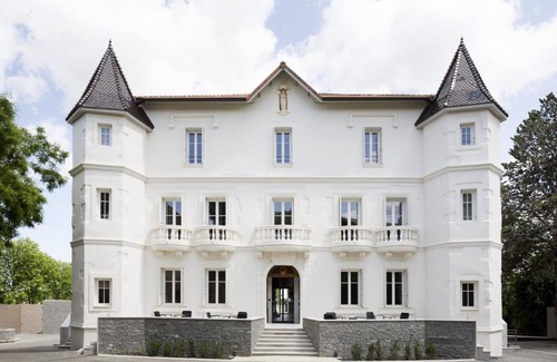 Autignac Apartment | JUNIOR SUITE "THE TOWER"