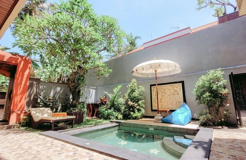 Blahbatuh Villa | Junior Tropical 3 Bedroom Plunge Pool villa