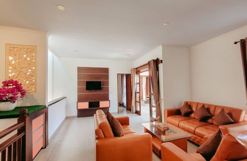 Blahbatuh Villa | Junior Tropical 3 Bedroom Plunge Pool villa
