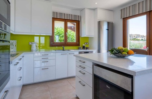 Kouklia Villa | Junior Villa BZ01 - Melandra