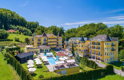 Bad Gleichenberg House | Juniorsuite Catharina 1 - Schlössl Hotel Kindl