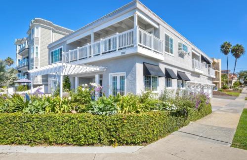 Carlsbad House | Juniper Beach Entire Home - Sleeps 18 - Oceanfront