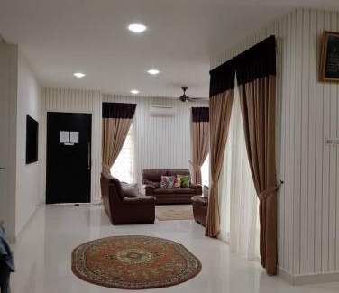Putrajaya House | Juniper Homestay Putrajaya Presint 11