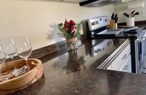 Lenoir City House | Juniper House - in the Heart of Downtown LC!