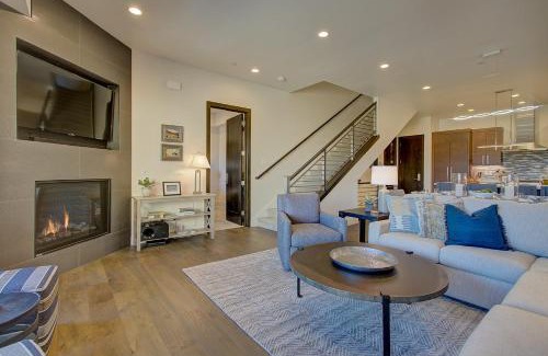 Park City House | Juniper Landing 3 Bedroom by AvantStay Condo in Park City Mountain Resort w Pool Hot Tub Gym