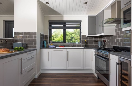 Lifton House | Juniper Lodge, 28 Roadford Lake Lodges