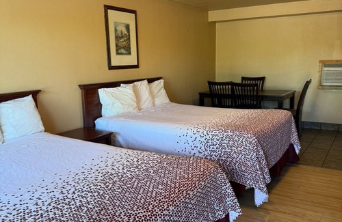 Madras Hotel | Juniper Motel Madras by Townhouse