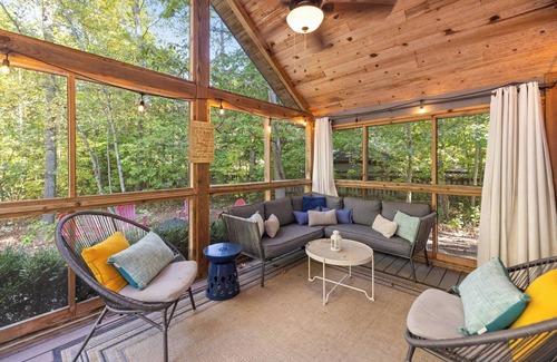 Three Oaks House | Juniper Presents: Blue Beech Cottage w/Hot Tub, Swim Spa, Firepit on 1.25 Acres