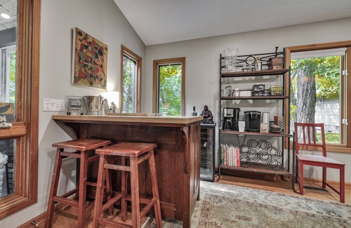 Bridgman House | Juniper Presents Hearth & Timber: Hot Tub Nights and Poolside Days