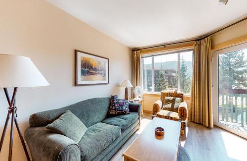 Mammoth Lakes Apartment | Juniper Springs 444