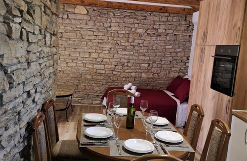 Benkovac House | Juniper Stone Cottage