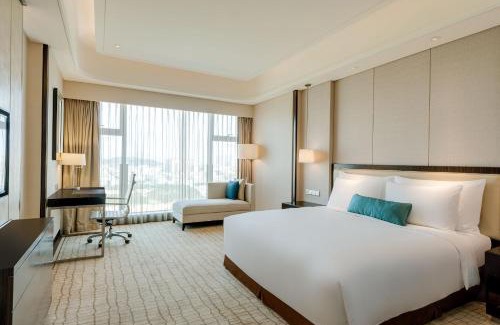 Guangzhou Hotel | Junluxe Hotel Guangzhou Zengcheng-Free Shuttle Bus For Canton Fair