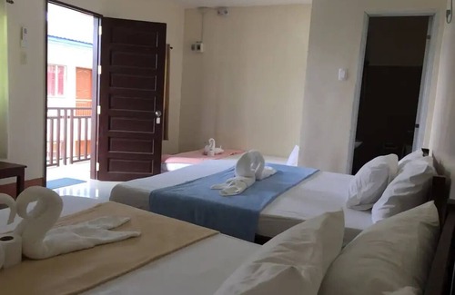 Tawala Bed & Breakfast | Junlyn ApartelleDeluxe Double or Twin roomnn